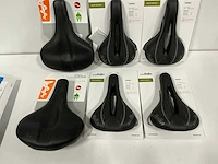Partij diverse pro/selleitalia/sqlab fietszadels (8x) - afbeelding 8 van  10