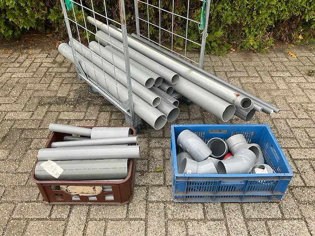 Partij diverse pvc - afbeelding 1 van  5