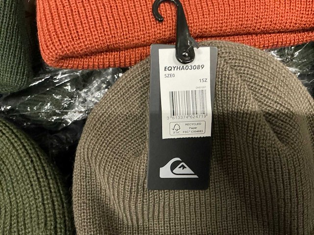 Partij diverse quicksilver mutsen (100x) - afbeelding 2 van  12