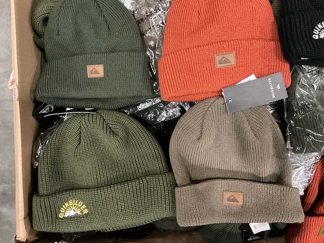 Partij diverse quicksilver mutsen (100x) - afbeelding 7 van  12