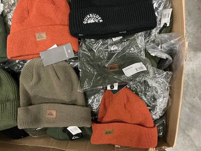 Partij diverse quicksilver mutsen (100x) - afbeelding 8 van  12