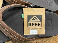 Partij diverse reef, olukai&quiksilver slippers (39x) - afbeelding 4 van  13