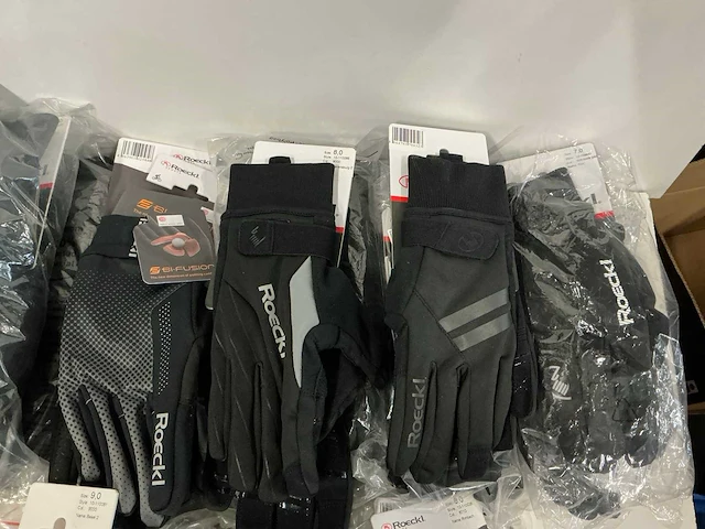 Partij diverse roeckl/sealskinz/spatz handschoenen (58x) - afbeelding 11 van  18