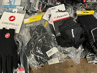 Partij diverse roekcl/sport2x/gripgrab/overige fietshandschoenen (84x) - afbeelding 10 van  14