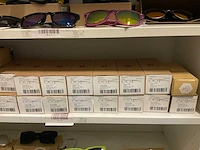 Partij diverse roxy, quiksilver & cheapobrand zonnebrillen (54x) - afbeelding 7 van  9