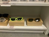 Partij diverse roxy, quiksilver & cheapobrand zonnebrillen (54x) - afbeelding 8 van  9
