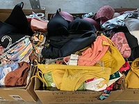 Partij diverse roxy/barts/billa bong/etc zwemkleding (330x) - afbeelding 19 van  22