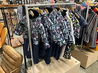 Partij diverse roxy/burton baby winterpakken (11x) - afbeelding 1 van  17