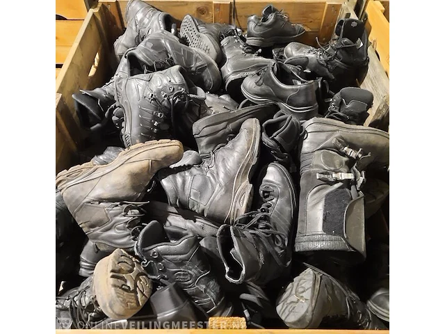 Partij diverse schoenen - afbeelding 2 van  6