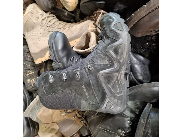 Partij diverse schoenen - afbeelding 6 van  10