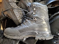 Partij diverse schoenen - afbeelding 7 van  12