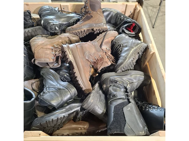 Partij diverse schoenen - afbeelding 6 van  7