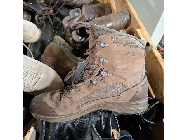 Partij diverse schoenen - afbeelding 9 van  9