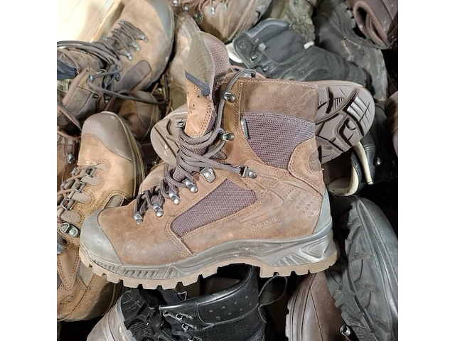 Partij diverse schoenen - afbeelding 3 van  7