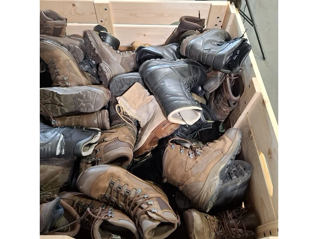 Partij diverse schoenen - afbeelding 6 van  7