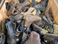 Partij diverse schoenen - afbeelding 9 van  11