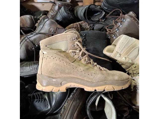 Partij diverse schoenen - afbeelding 3 van  13