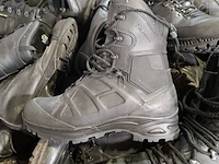 Partij diverse schoenen - afbeelding 7 van  13