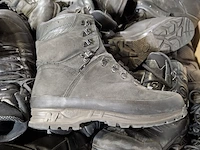 Partij diverse schoenen - afbeelding 2 van  13