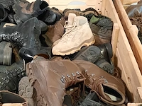 Partij diverse schoenen - afbeelding 7 van  13