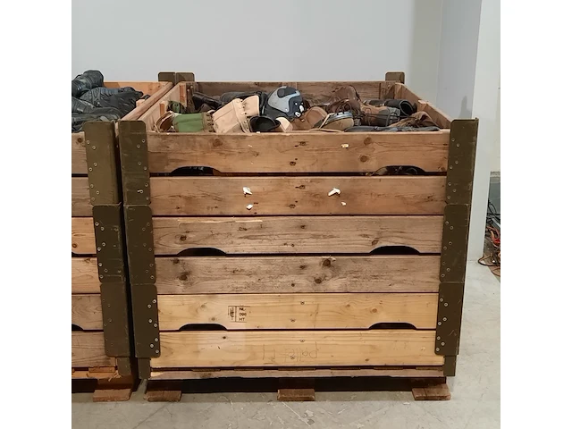 Partij diverse schoenen - afbeelding 8 van  13