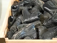 Partij diverse schoenen - afbeelding 6 van  16
