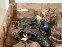 Partij diverse schoenen - afbeelding 11 van  21