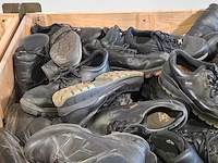 Partij diverse schoenen - afbeelding 3 van  16