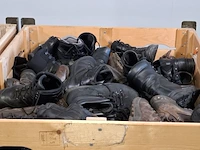 Partij diverse schoenen - afbeelding 2 van  17