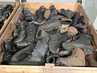 Partij diverse schoenen - afbeelding 7 van  11
