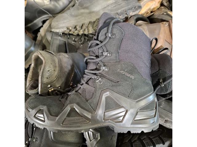 Partij diverse schoenen - afbeelding 8 van  11