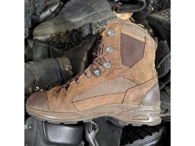 Partij diverse schoenen - afbeelding 9 van  11