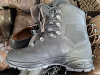 Partij diverse schoenen - afbeelding 2 van  11