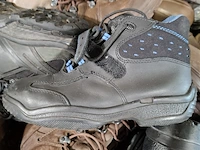 Partij diverse schoenen - afbeelding 10 van  11