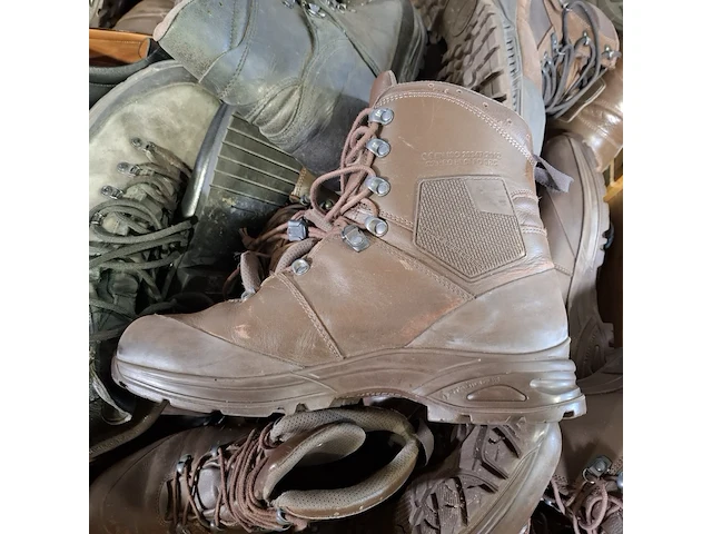 Partij diverse schoenen - afbeelding 11 van  11