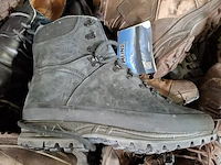 Partij diverse schoenen - afbeelding 2 van  13