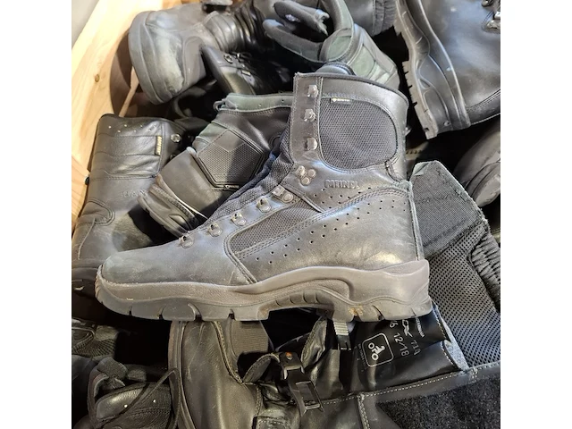 Partij diverse schoenen - afbeelding 13 van  13