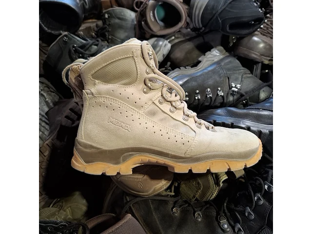 Partij diverse schoenen - afbeelding 4 van  7