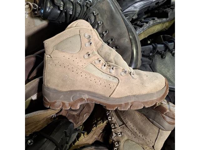 Partij diverse schoenen - afbeelding 13 van  13
