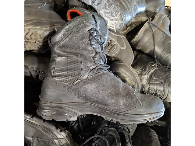 Partij diverse schoenen - afbeelding 7 van  9