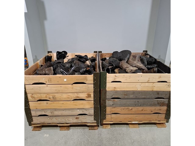 Partij diverse schoenen - afbeelding 1 van  10