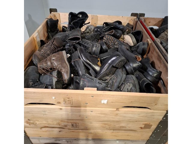 Partij diverse schoenen - afbeelding 4 van  10