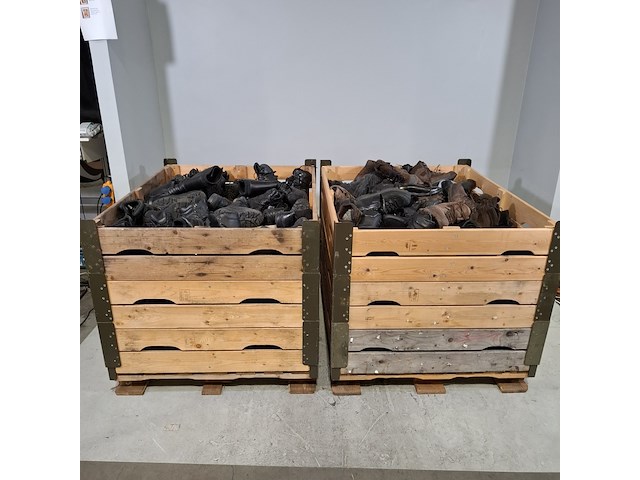 Partij diverse schoenen - afbeelding 1 van  10