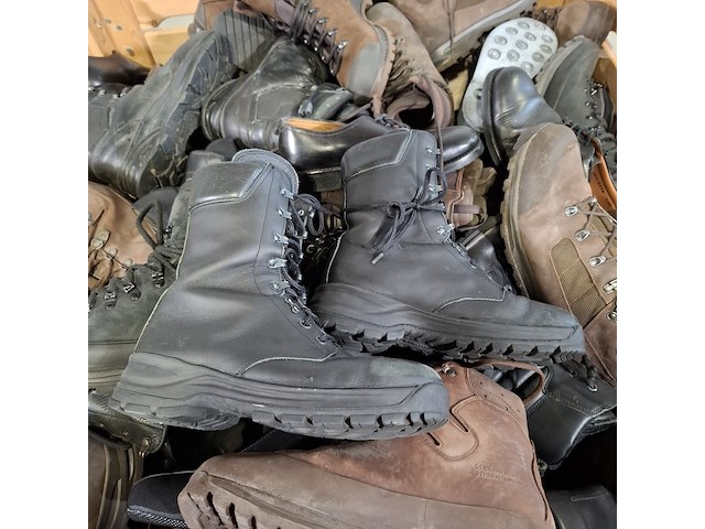 Partij diverse schoenen - afbeelding 5 van  10