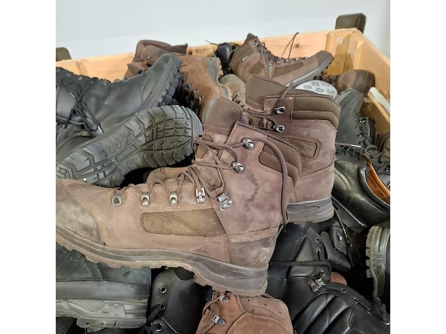 Partij diverse schoenen - afbeelding 6 van  10