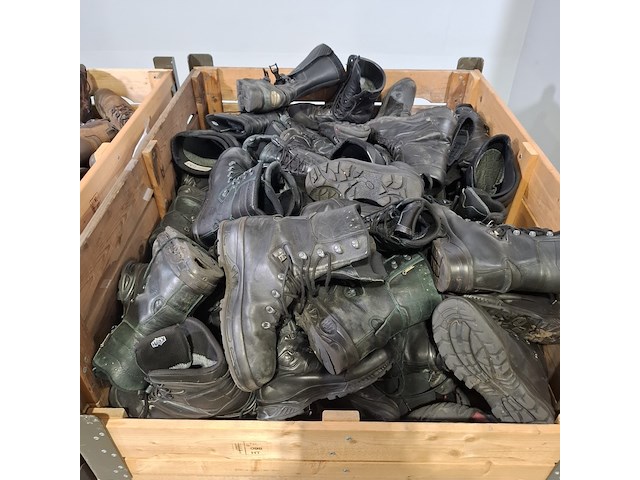 Partij diverse schoenen - afbeelding 5 van  10