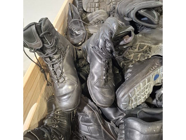 Partij diverse schoenen - afbeelding 3 van  5