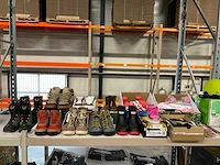 Partij diverse schoenen/rolschaatsen (14x) - afbeelding 1 van  7