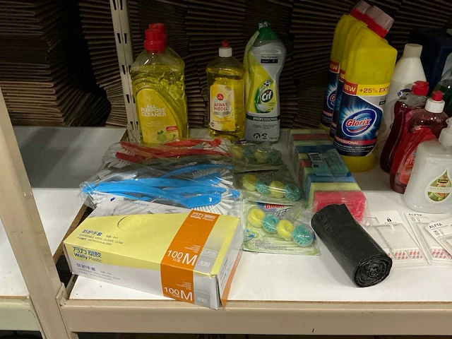 Partij diverse schoonmaakartikelen/overige - afbeelding 5 van  5