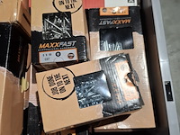 Partij diverse schroeven, bouten, moeren en ringen, o.a. maxxfast, fisher, fabory - afbeelding 15 van  33